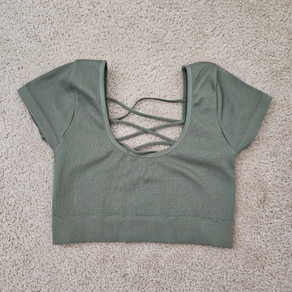 OFFLINE By Aerie Seamless Corset T-Shirt Strappy Open Back Top Green M - Picture 4 of 6